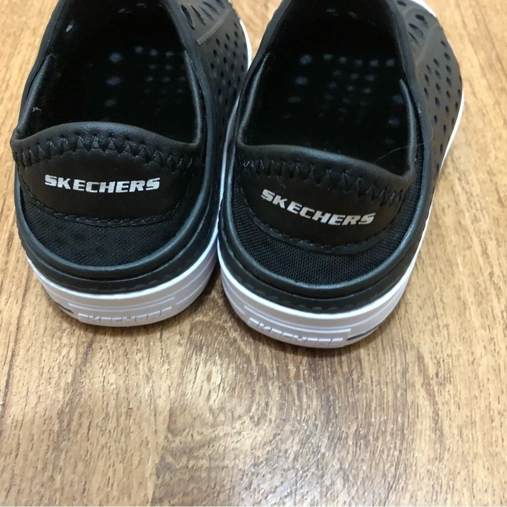 Skechers these water